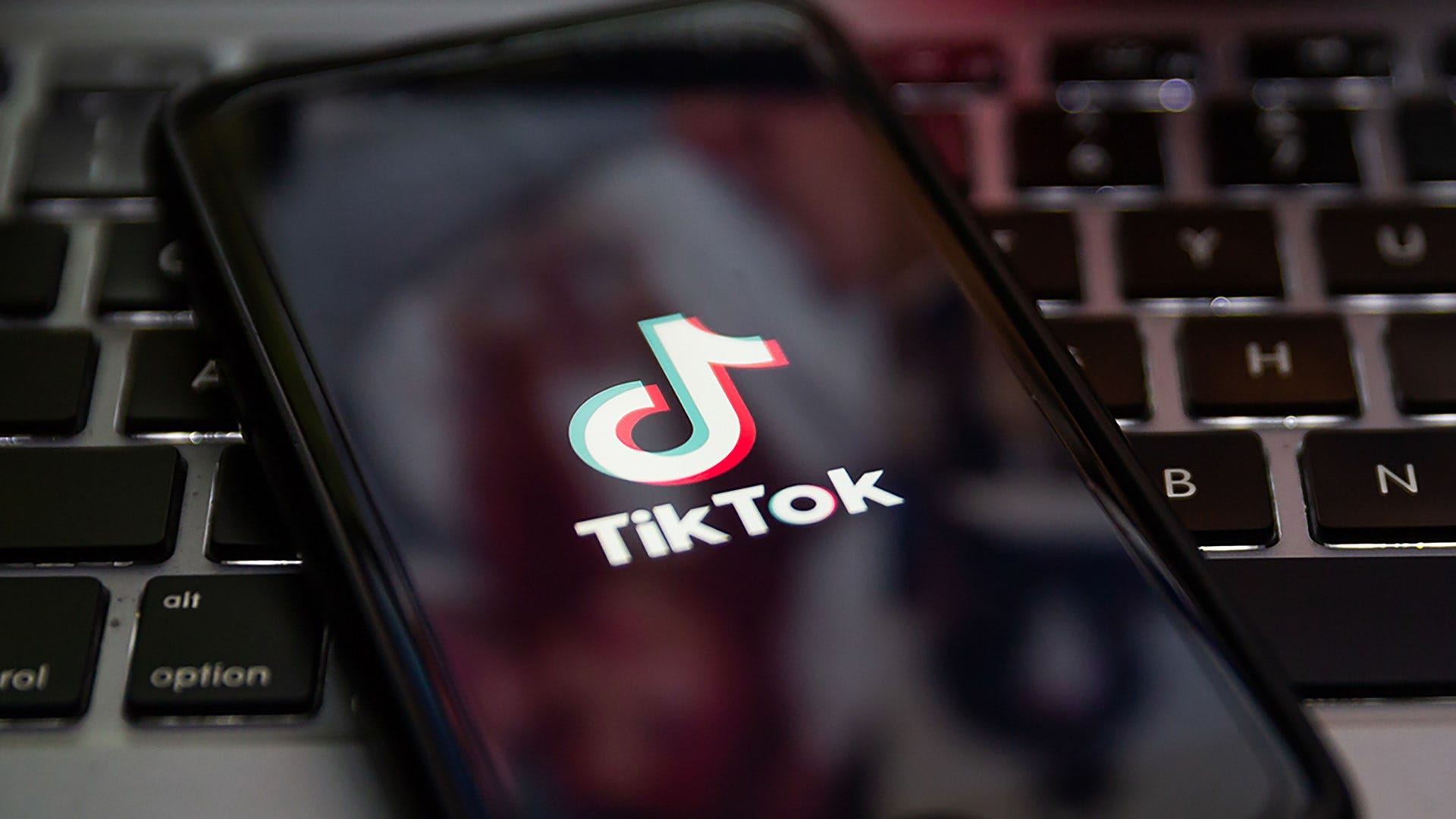 Buy TikTok Likes – Gain Organic Traffic