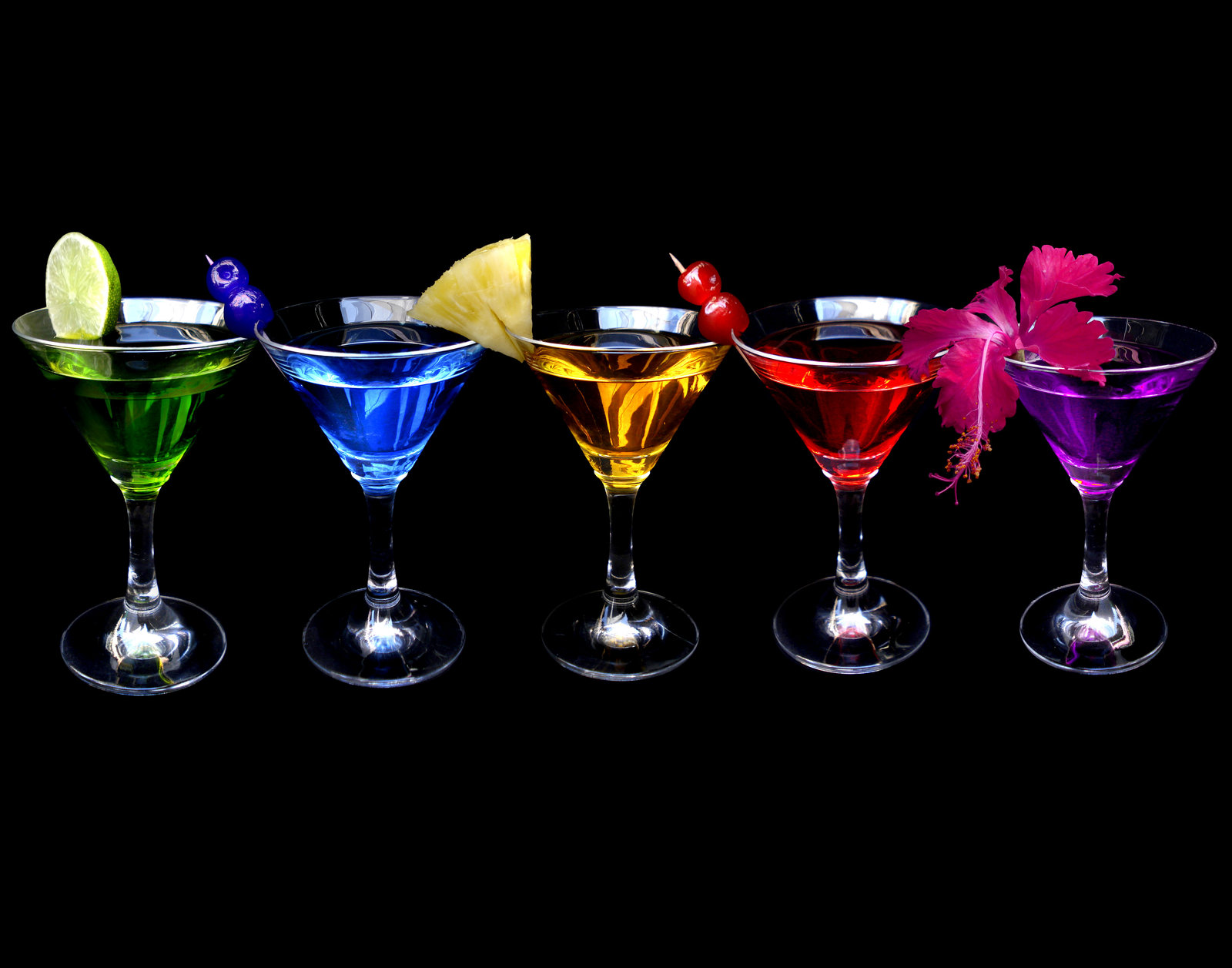 Various Types of Cocktail Equipment